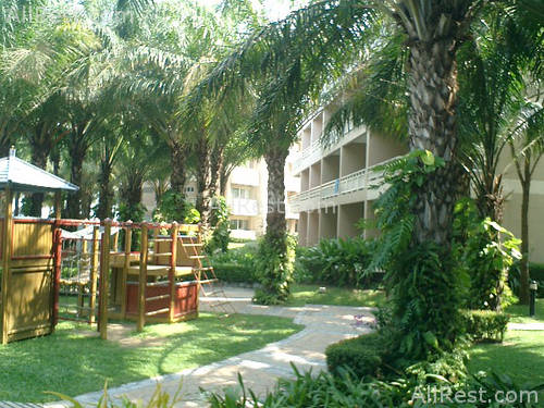Springfield Beach Resort 